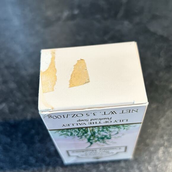 NEW Victoria’s Secret Country Meadows LILY OF THE VALLEY Pearlized Soap 3.5 oz - Picture 5 of 5